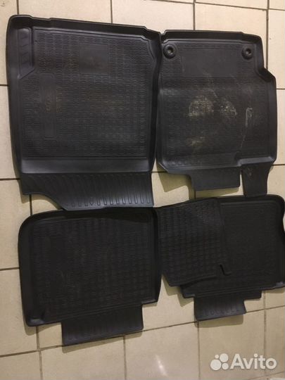 Ковры в салон автомобиля