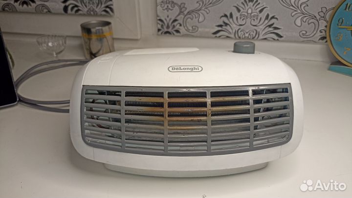 Тепловентилятор Delonghi HTF3020