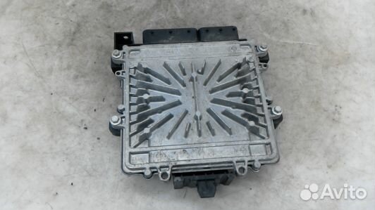 Блок управления двс volvo XC60 (84L13PC01)