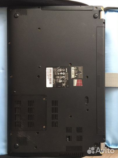 Ноутбук Acer aspire v5 571g в рабочем состоянии