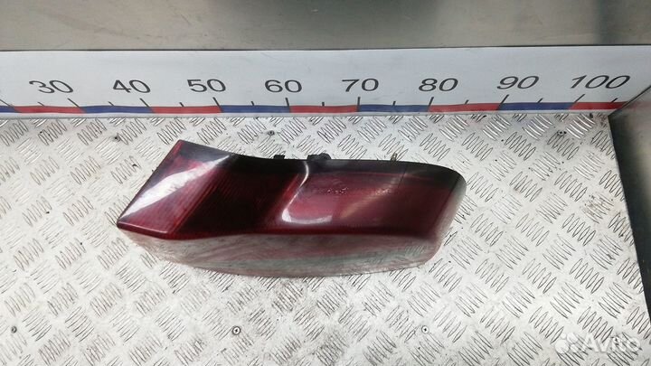 Фонарь задний правый Volvo S80 2000