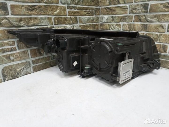 Фара левая Land Rover Range Rover Evoque