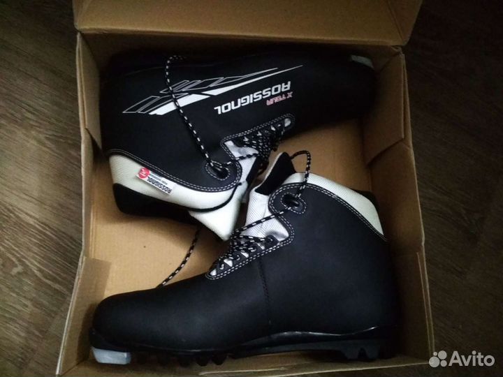 Лыжные ботинки Rossignol 44.5раз