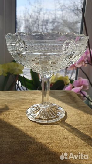 Ваза на ножке антикварная