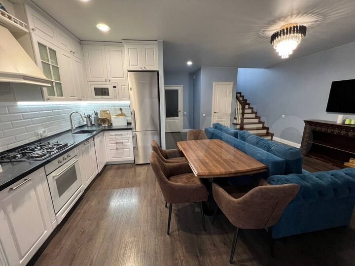 Таунхаус 124 м² на участке 6 сот.