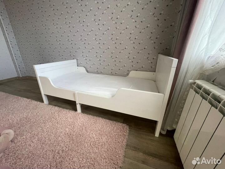Детская кровать IKEA с матрасом раздвижная sundvik