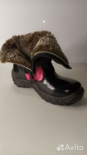 Ботинки для девочки 27 размер новые