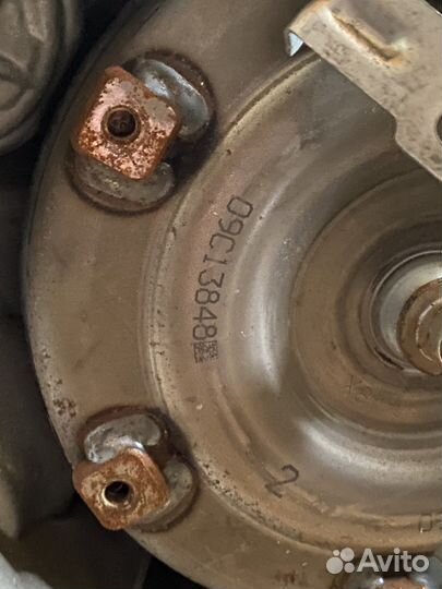 Коробка пердач Toyota Isis