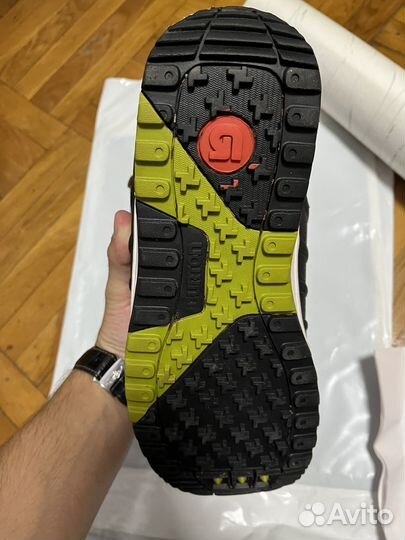 Сноубордические ботинки burton