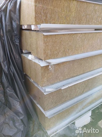 Сендвич панели кровельные 4,2х1 м 200 мм белый