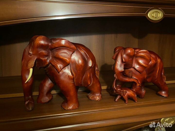 Статуэтка слона из дерева декоративные