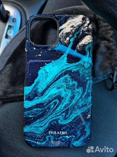 Чехол на iPhone 14