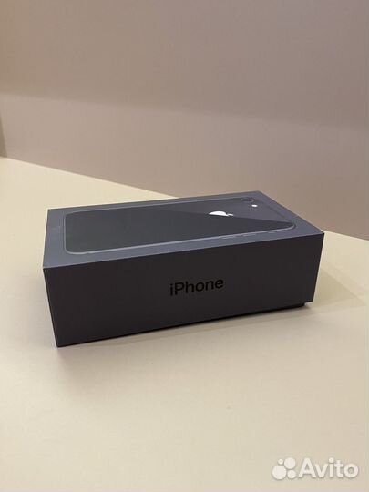 Коробка от iPhone 8 черная