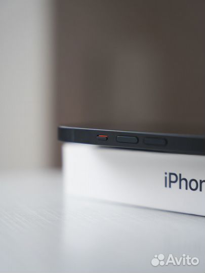 iPhone 14, 256 ГБ