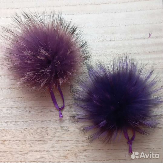 Меховые помпончики