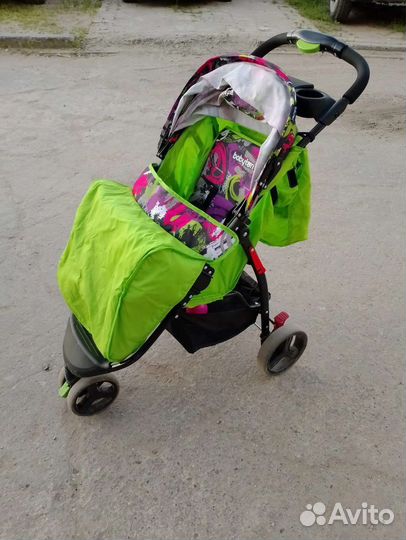 Прогулочная коляска babyton