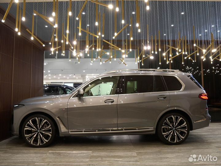 BMW X7 3.0 AT, 2022, 20 000 км