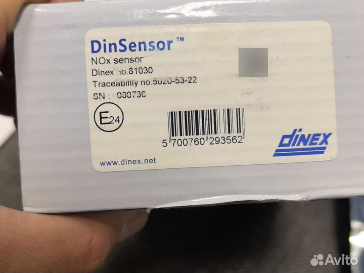 Датчик кислородный грузовиков Вольво dinex 83010