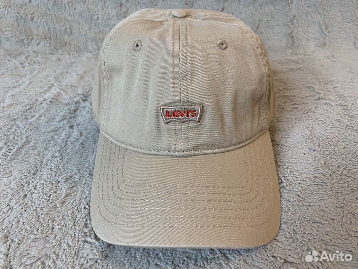 Бейсболка Levis