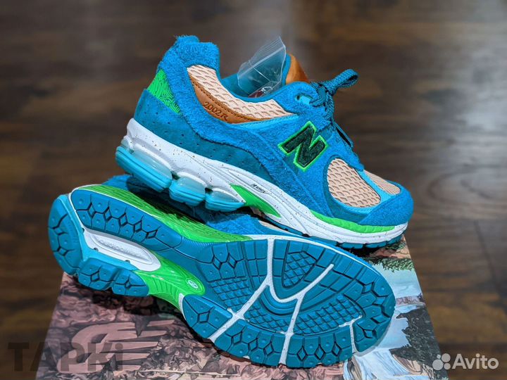 New Balance 2002R Water Be the Guide кроссовки