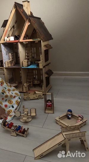 Мебель деревянная, дом 60 см