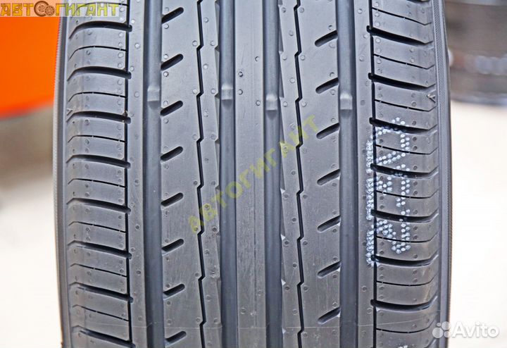 Yokohama Bluearth ES32 225/50 R17