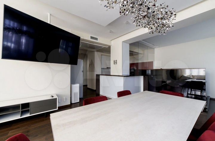 4-к. квартира, 155,4 м², 9/9 эт.