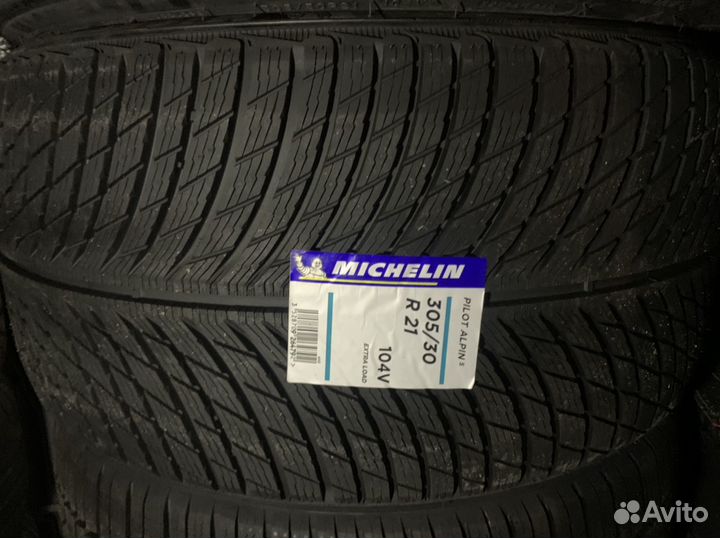 Michelin Pilot Alpin 5 245/35 R20 и 305/30 R21 104V