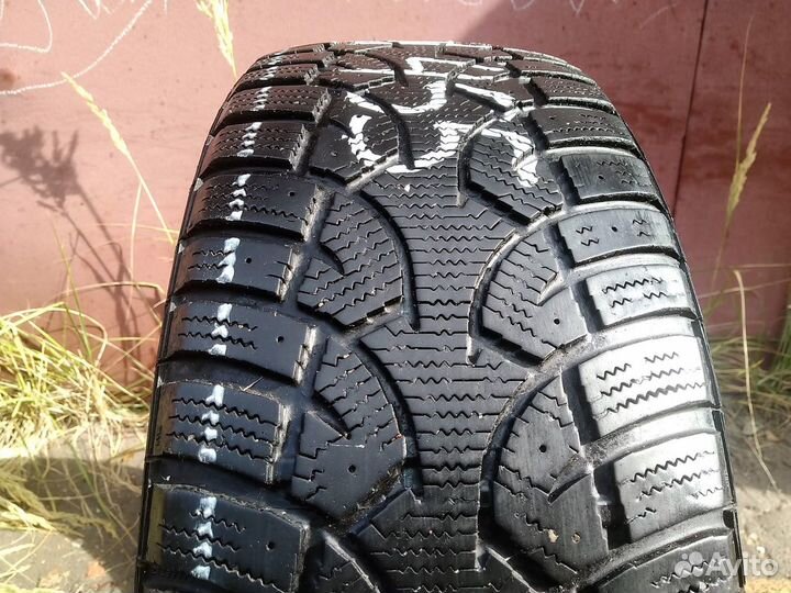 General Tire Altimax Arctic 215/55 R17 94Q