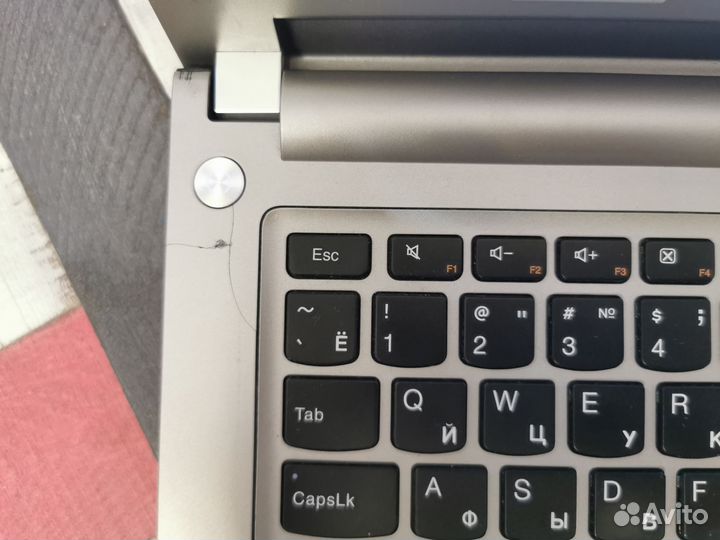 Удобный Lenovo M30-70 в отличном состоянии