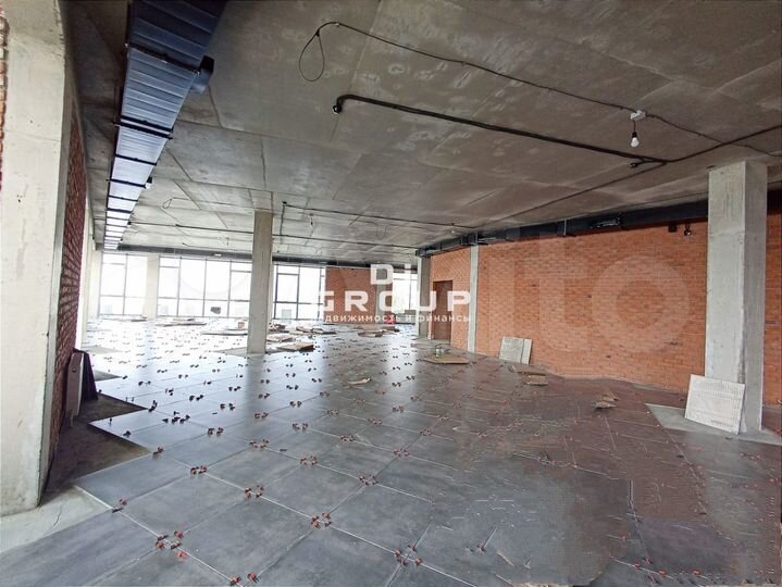 Сдается коммерческая, 897 кв.м., 2/3 эт