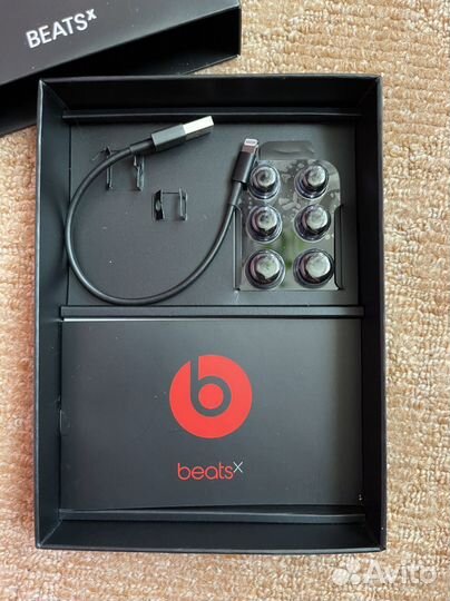 Наушники beatsX