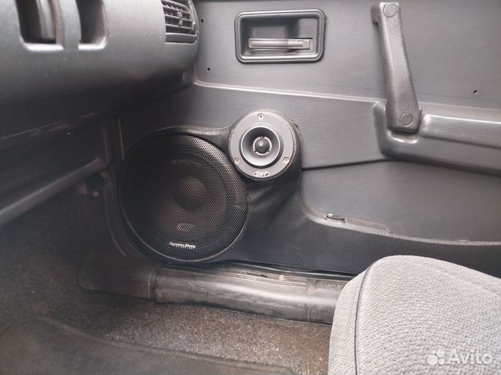 Комплект музыки в машину