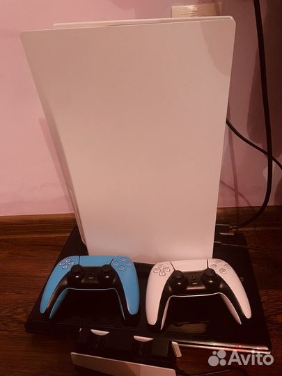 Sony PlayStation 5 (PS5)