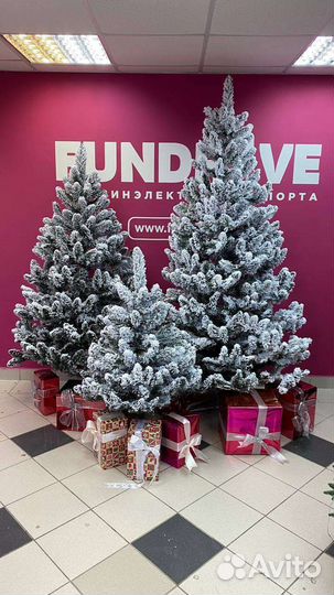 Елки искусственные заснеженные