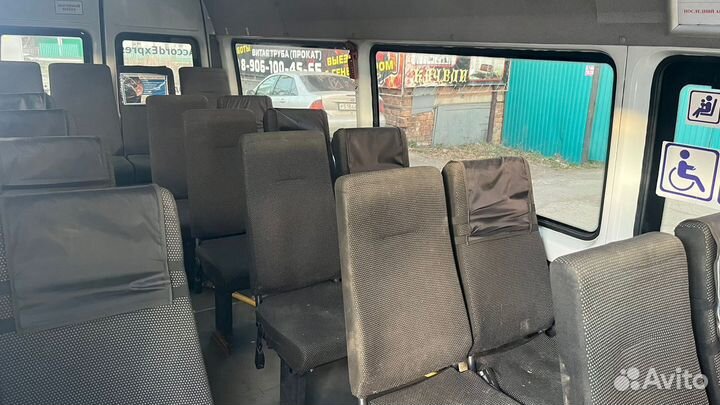 Пссажирские сиденья