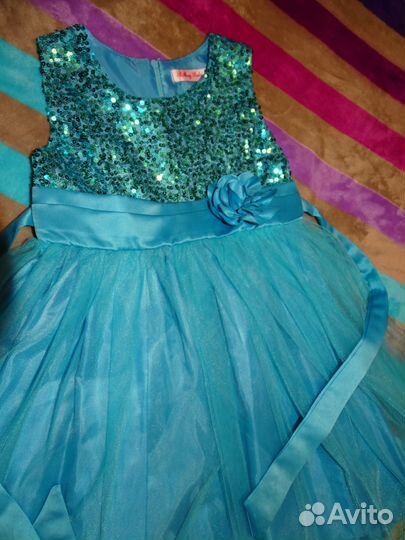 Платье с пайетками