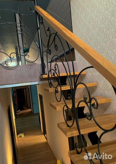 Лестницы с поворотом под ключ