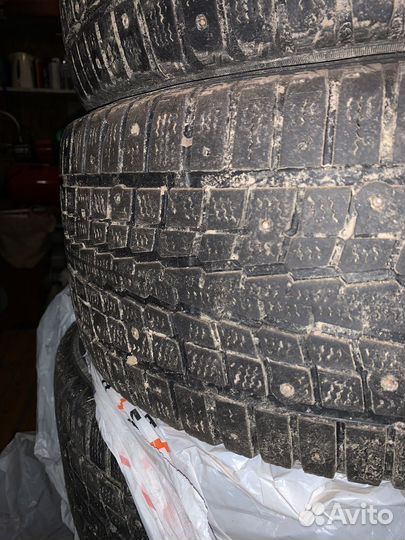 Dunlop SP Winter Ice 01 215/55 R16 97T