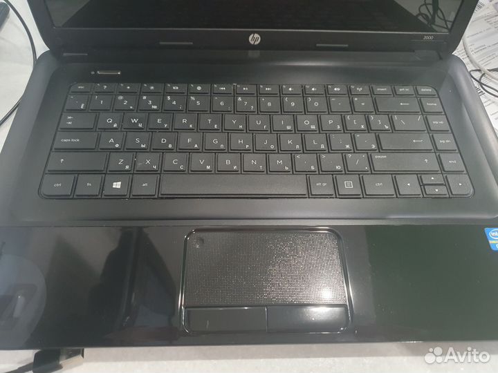 Ноутбук hp 2000