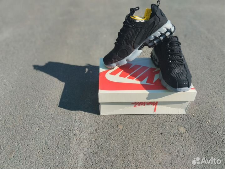 Кроссовки Stussy x Air Zoom Spiridon