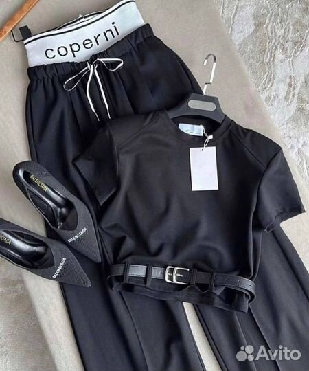 Спортивный костюм женский