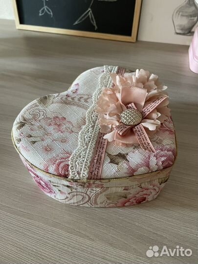 Шкатулка для украшений