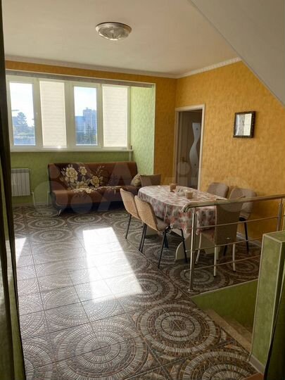 3-к. квартира, 150 м², 3/3 эт.