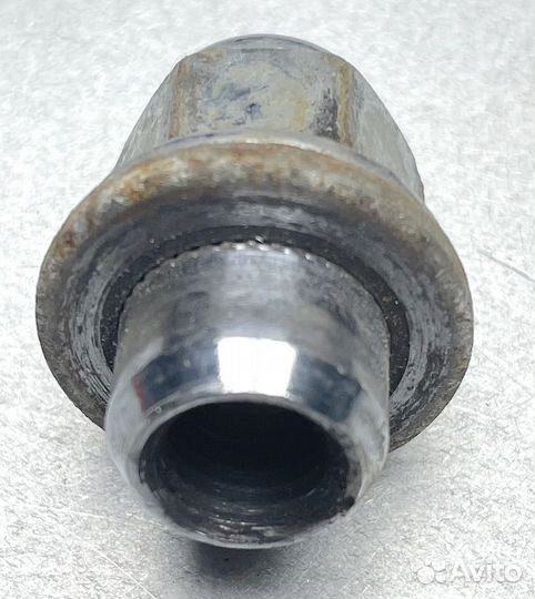 Мицубиси Спэйс Гир гайки колесные