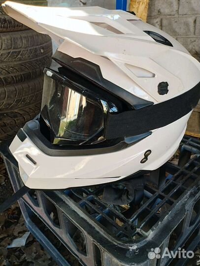 Шлем кроссовый бу