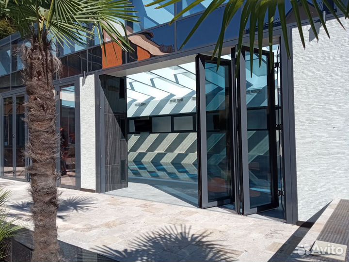 Панорамные раздвижные двери