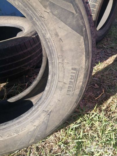 Pirelli Chrono 235/65 R17