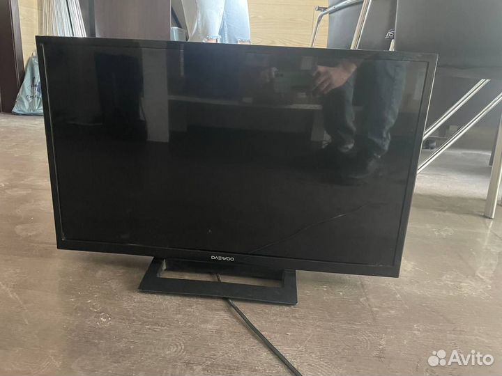 Телевизор Daewoo 28 HD LED TV