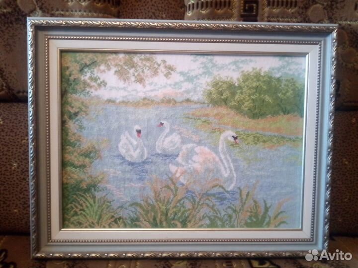 Картина вышитая крестиком 